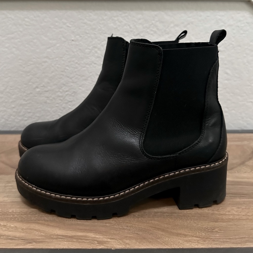 Anthropologie Dale Chelsea Boots